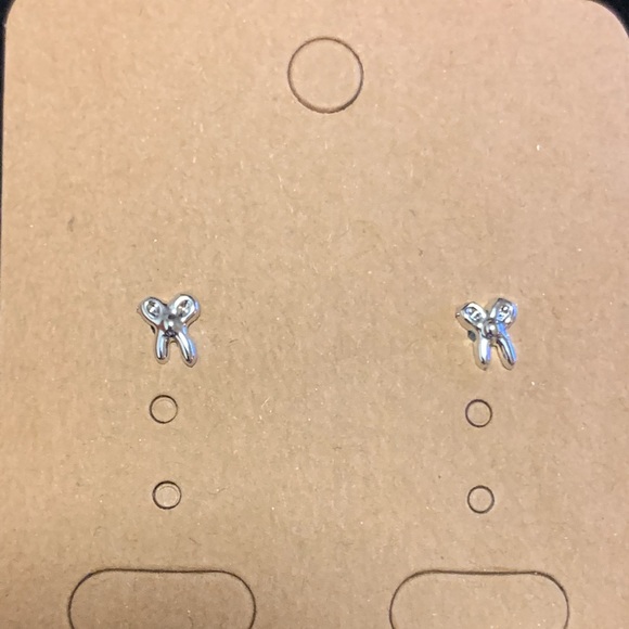 Jewelry - Earrings Studs